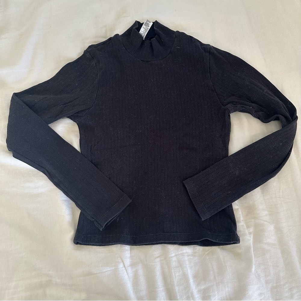 Ribbed American apparel mock neck top